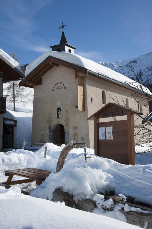 הוילה לה פלאנייה Le Refuge De Montgesin חדר תמונה
